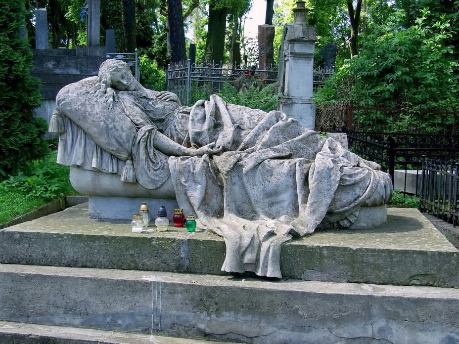 "Спляча красуня" Личаківського кладовища
