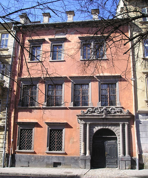 Тильний фасад з боку вулиці І Федорова