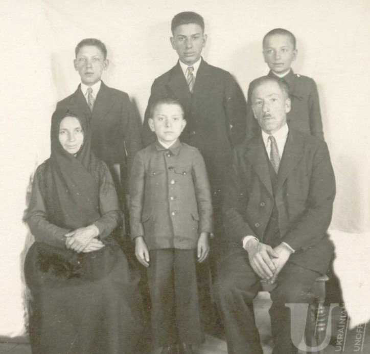 Родина Звіринських. 1936 рік. Карл Звіринський