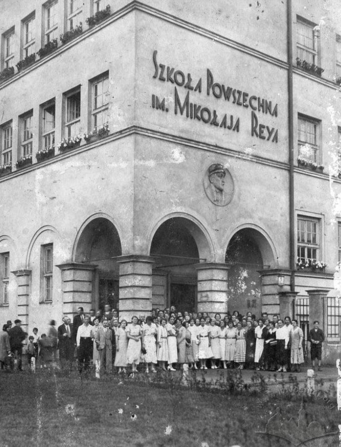 Загальна жіноча школа імені Микола Рея, 1930-1939