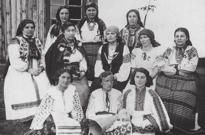 Членкині Стрийського відділу «Союзу Українок», 1937 рік 