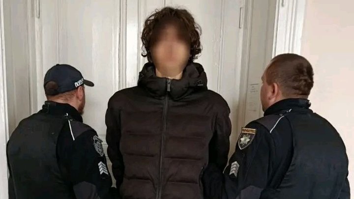 На Львівщині чоловік отримав перелом черепа за зауваження в електричці