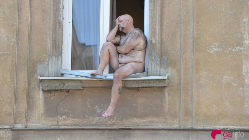 Американець на підвіконні Львова: поліція розповіла деталі про 46-річного громадянина США