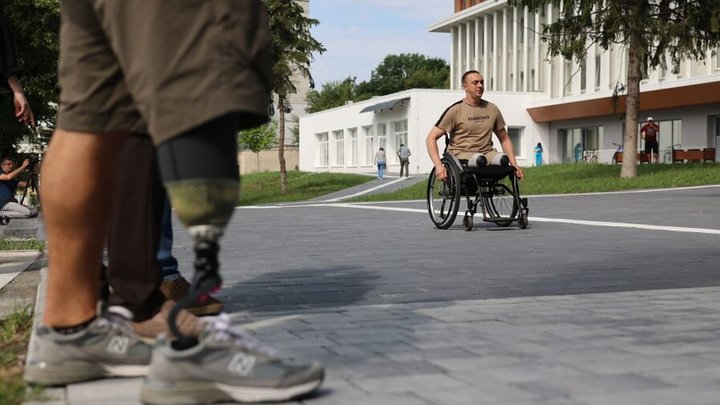 Львів став лідером серед обласних центрів України за рівнем безбар'єрності