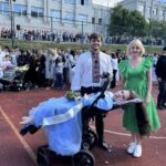 У Львові випускниця зі СМА на кріслі колісному станцювала прощальний вальс